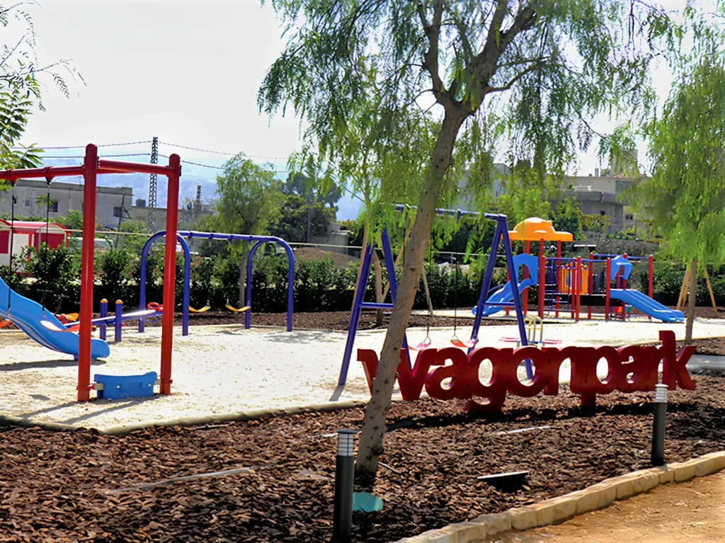 Outdoor playground and kids play area at Wagon Park Lebanon with modern play equipment